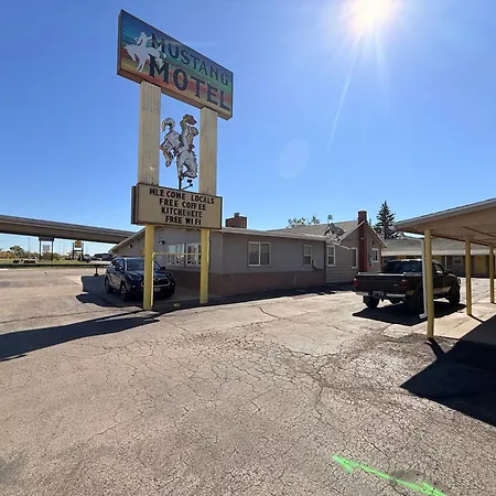 Mustang Motel Gillette I-90