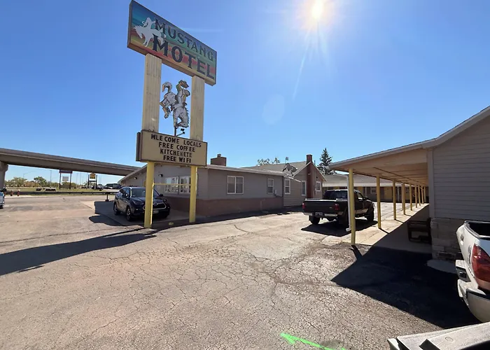 Motel Mustang I-90 2*